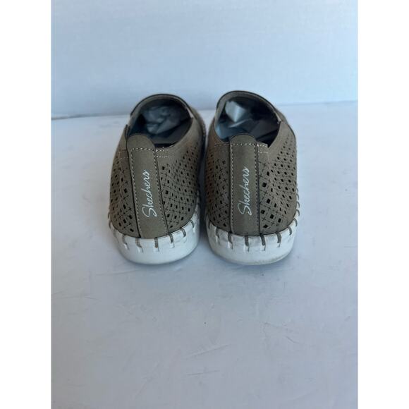 SKECHERS Women’s Sepulveda Blvd Taupe Laser Cut Round Toe Slip On Shoe Sz 9 - Picture 6 of 11